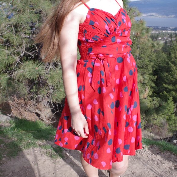 Red H.M Summer Dress U.S 6 - Picture 4 of 11